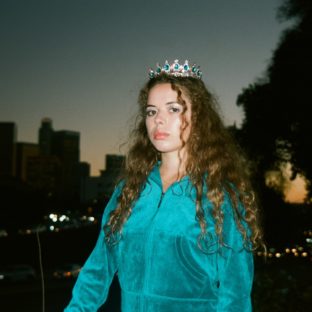 Nilüfer Yanya