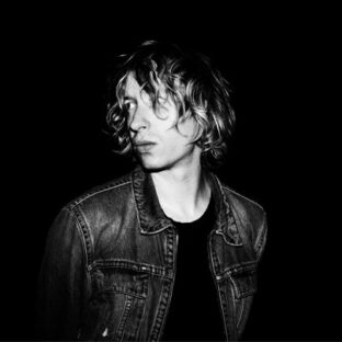 Daniel Avery