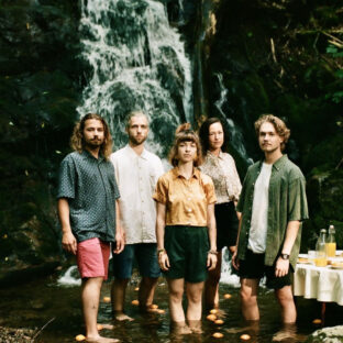 Bleu Kérosène crédits Odile Gagné-Roy